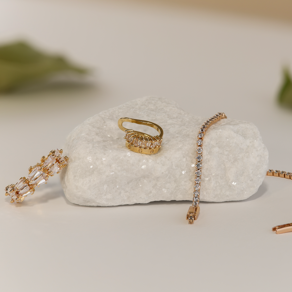Crown Earcuff
