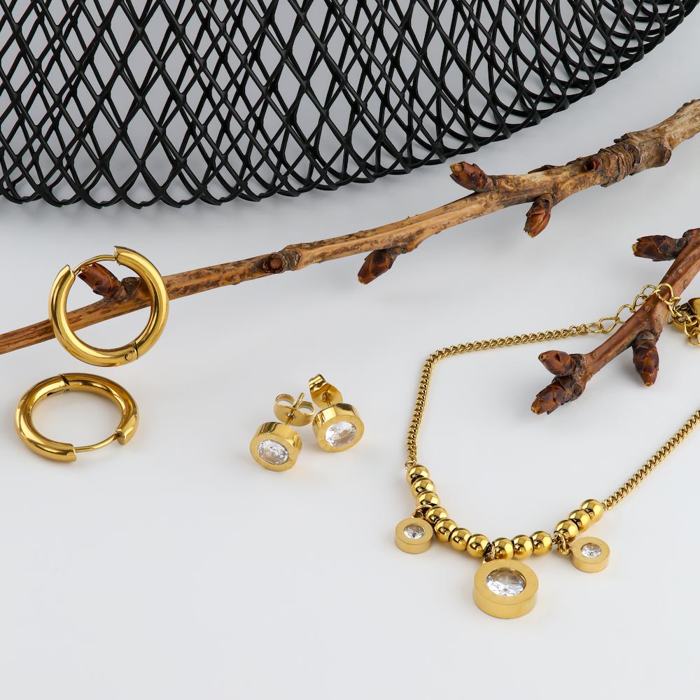 Roman Circle Armband